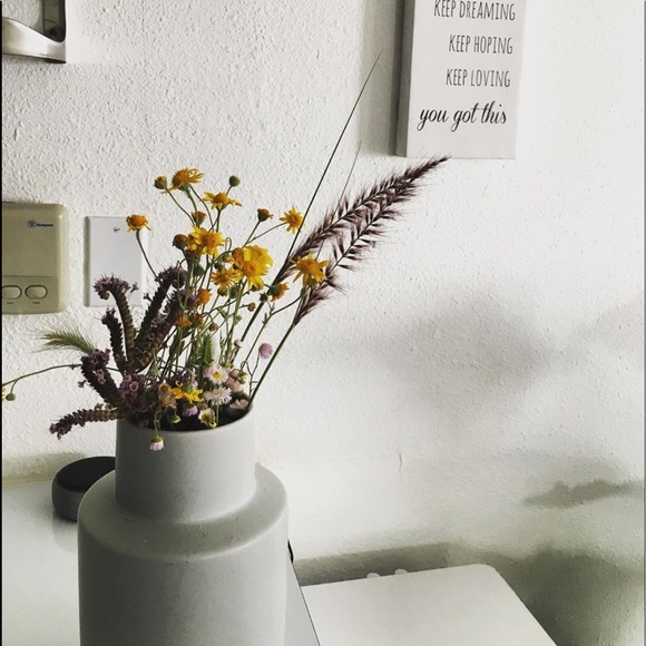 Meet your Posher, Angelica - Picture 3 of 3